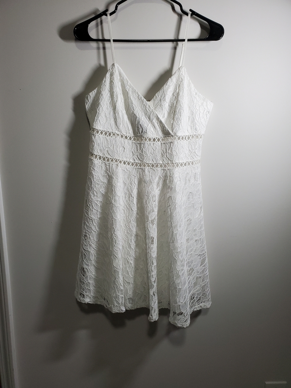 Trixxi White Lacy Dress Size Large